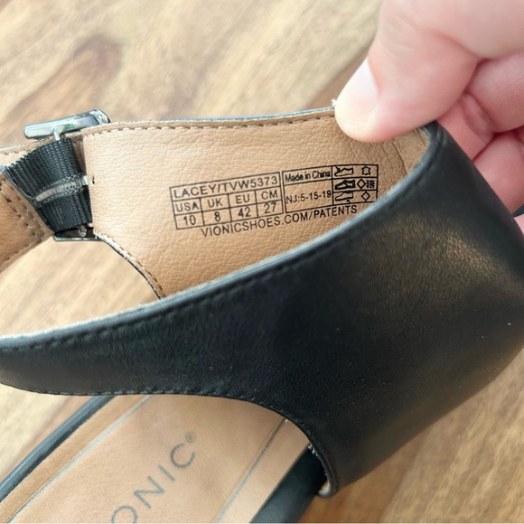 Vionic Lacey black leather open heel ankle boots - Picture 10 of 10